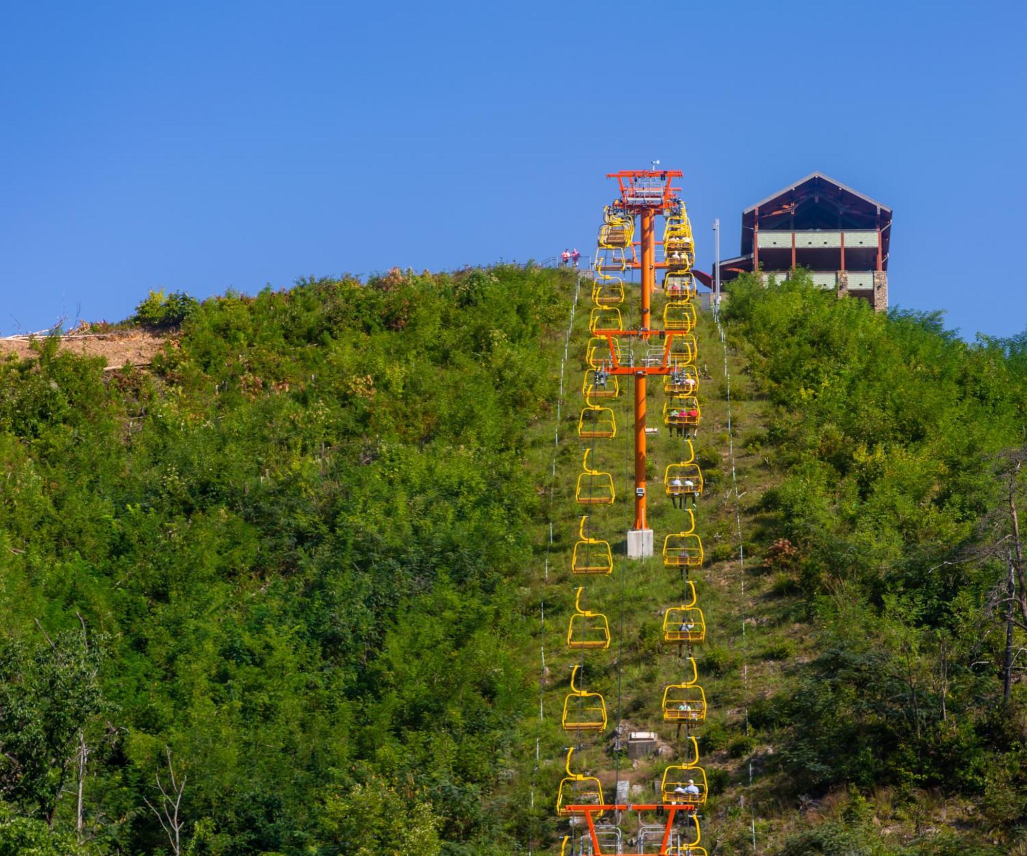 Smoky Bear Lodge With Guest House, Hot Tub, 1089 Free Tickets Each Paid Day, Dollywood And More Sevierville Dış mekan fotoğraf