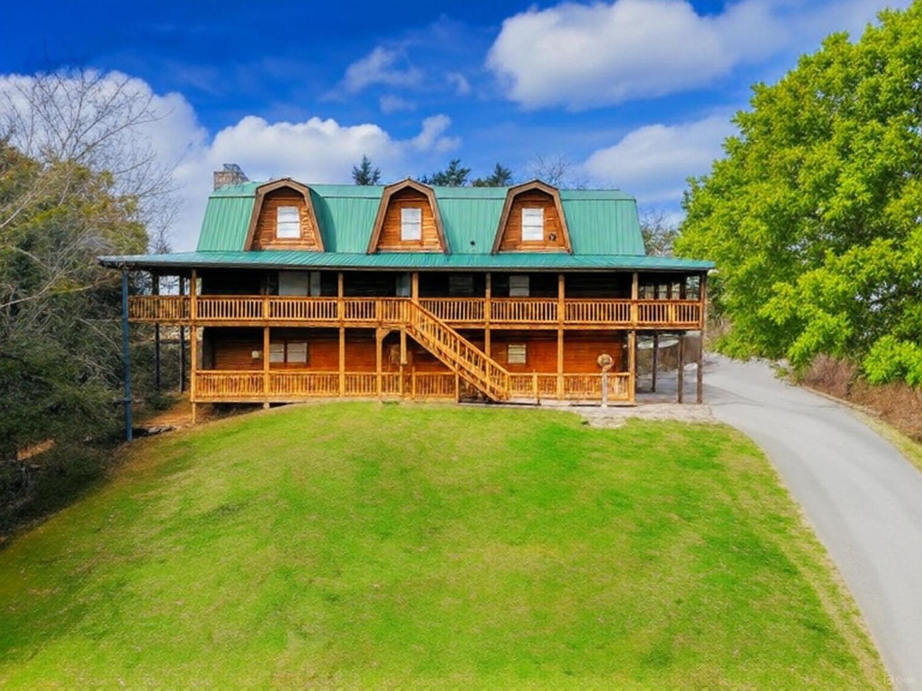 Smoky Bear Lodge With Guest House, Hot Tub, 1089 Free Tickets Each Paid Day, Dollywood And More Sevierville Dış mekan fotoğraf